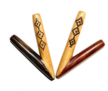 Load image into Gallery viewer, Kuripe (self-serving pipe), dual carved wooden
